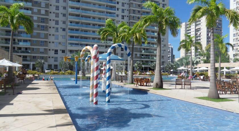 Luxo Barra Aparthotel 4*